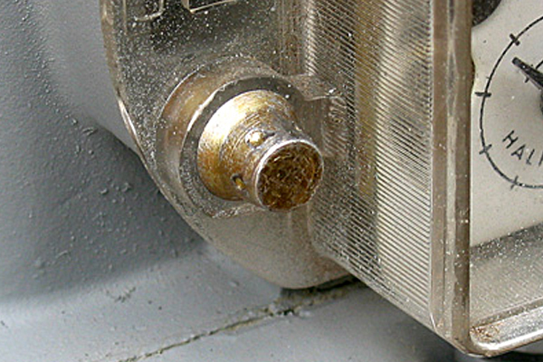 Typical gas applications for the Tamper Resistant Screws include gas meters where vulnerable screws could be subject to removal.